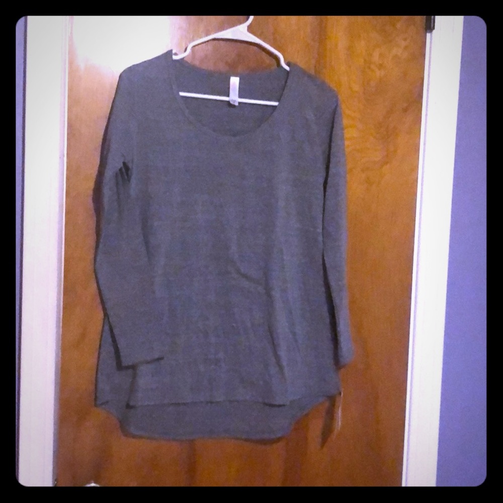 GREY LULAROE LYNNAE XS BNWT